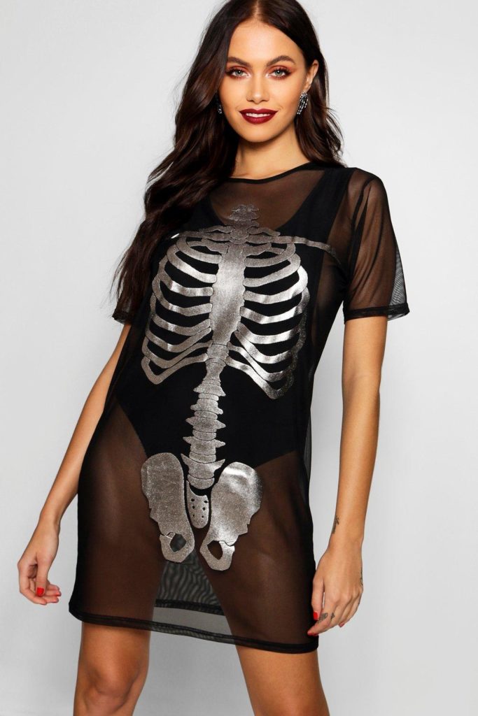 Last Minute Halloween Costumes: Minimal 